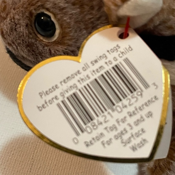 Ty Beanie Babies Chipper The Chipmunk 1999
Birthday April 21 1999 - Picture 9 of 10